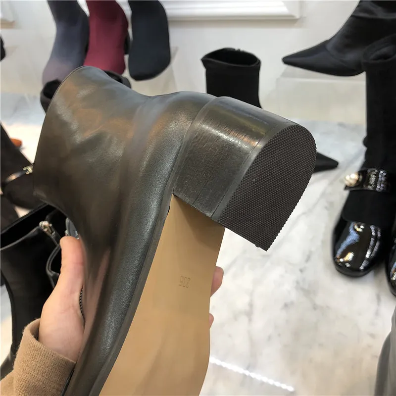 LUXE SEVEN DESIGN ZIP FRONT HEELED ANKLE BOOTS IN BLACK
