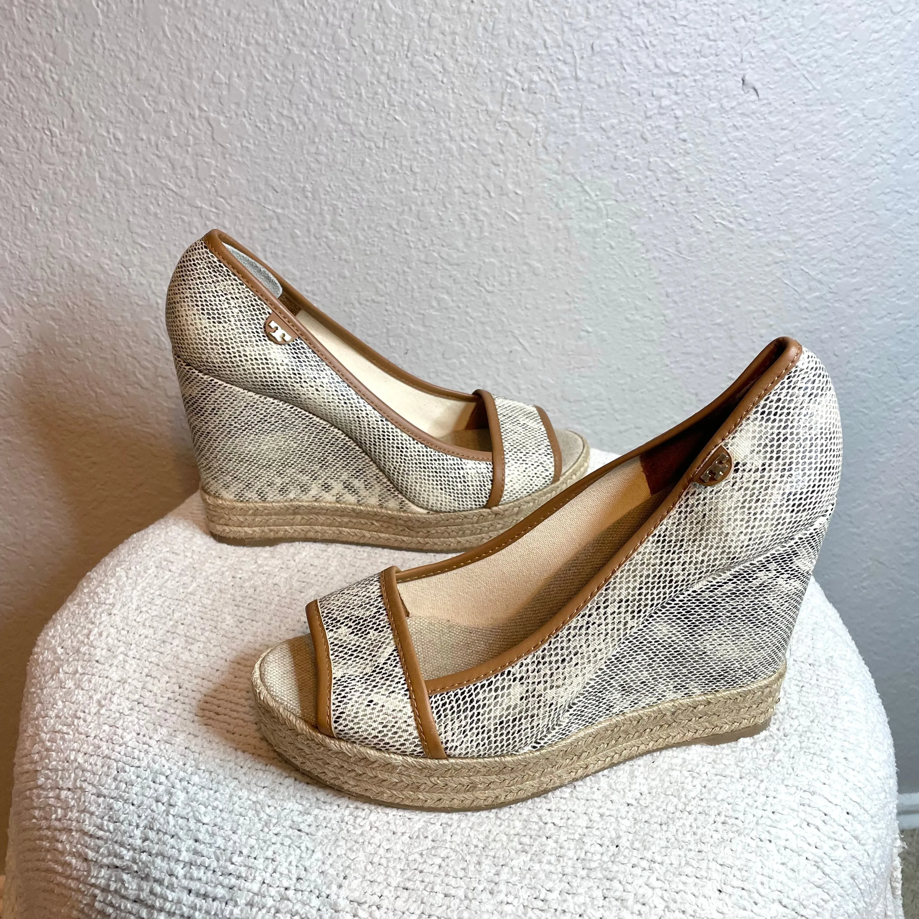 Snakeskin Open Toe Wedge