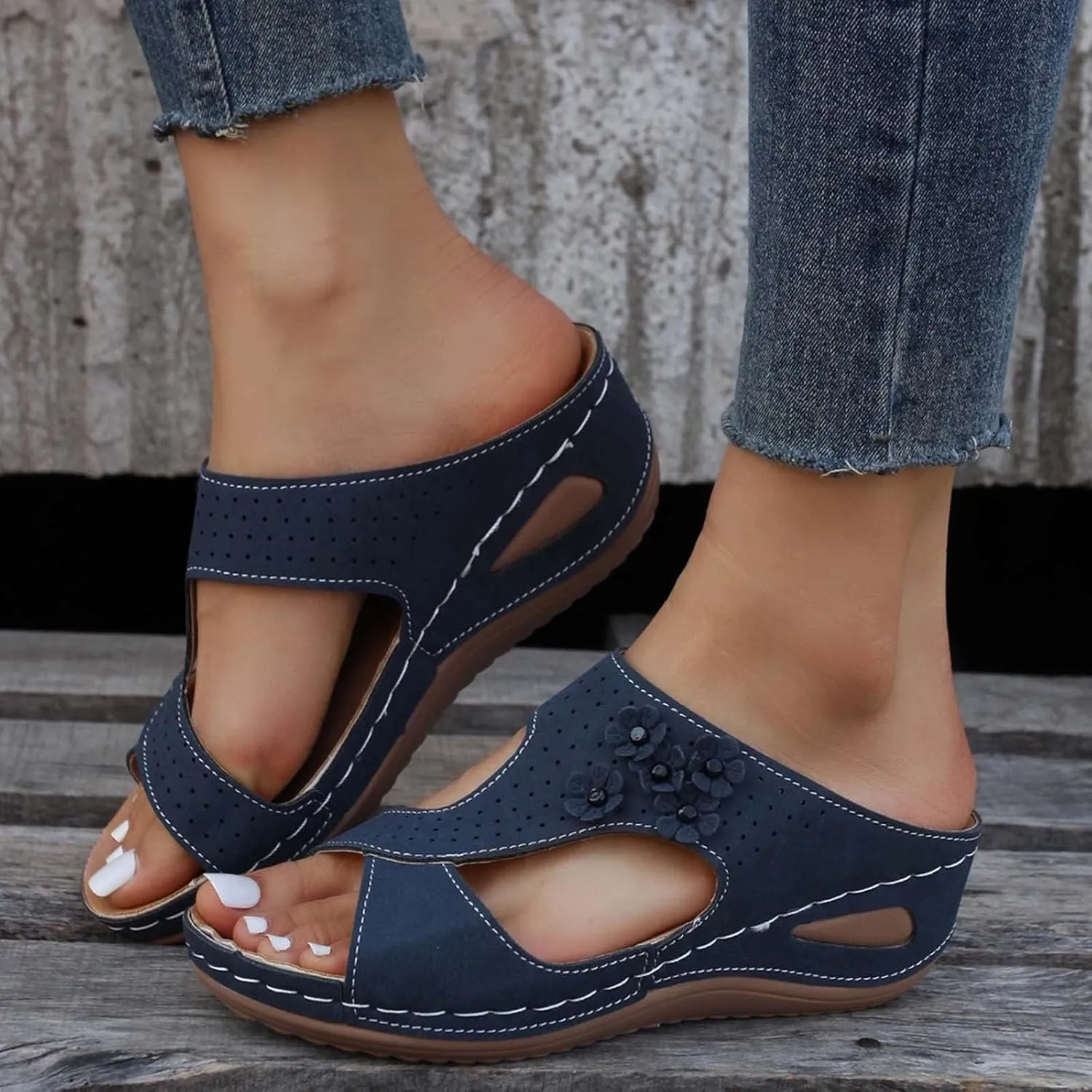 Wedge Sandals for Women 2025 Casual Orthopedic Sandals for Women Slip on Wide Width Shoes Fashion Trendy Summer Open Toe Sandal Summer Dressy Vacation Beach Shoes 2025
